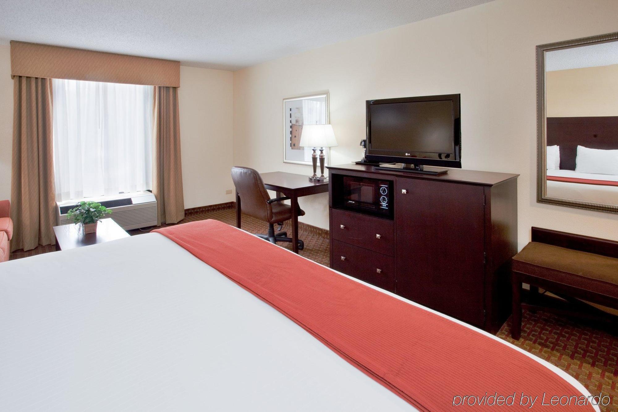 Hampton Inn Covington Va Chambre photo